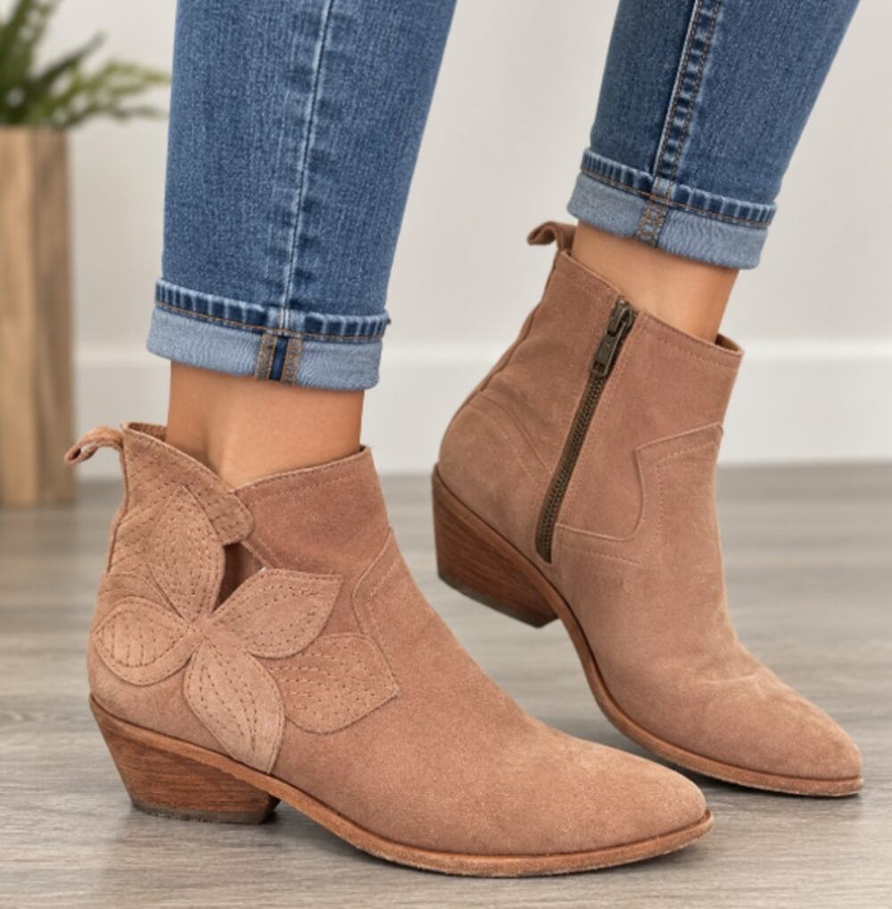 Frye Women’s Size 9 Tan Suede Floral Ankle Boots Western Boho Wedge